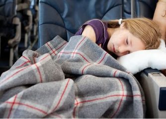 Sova på flyplan